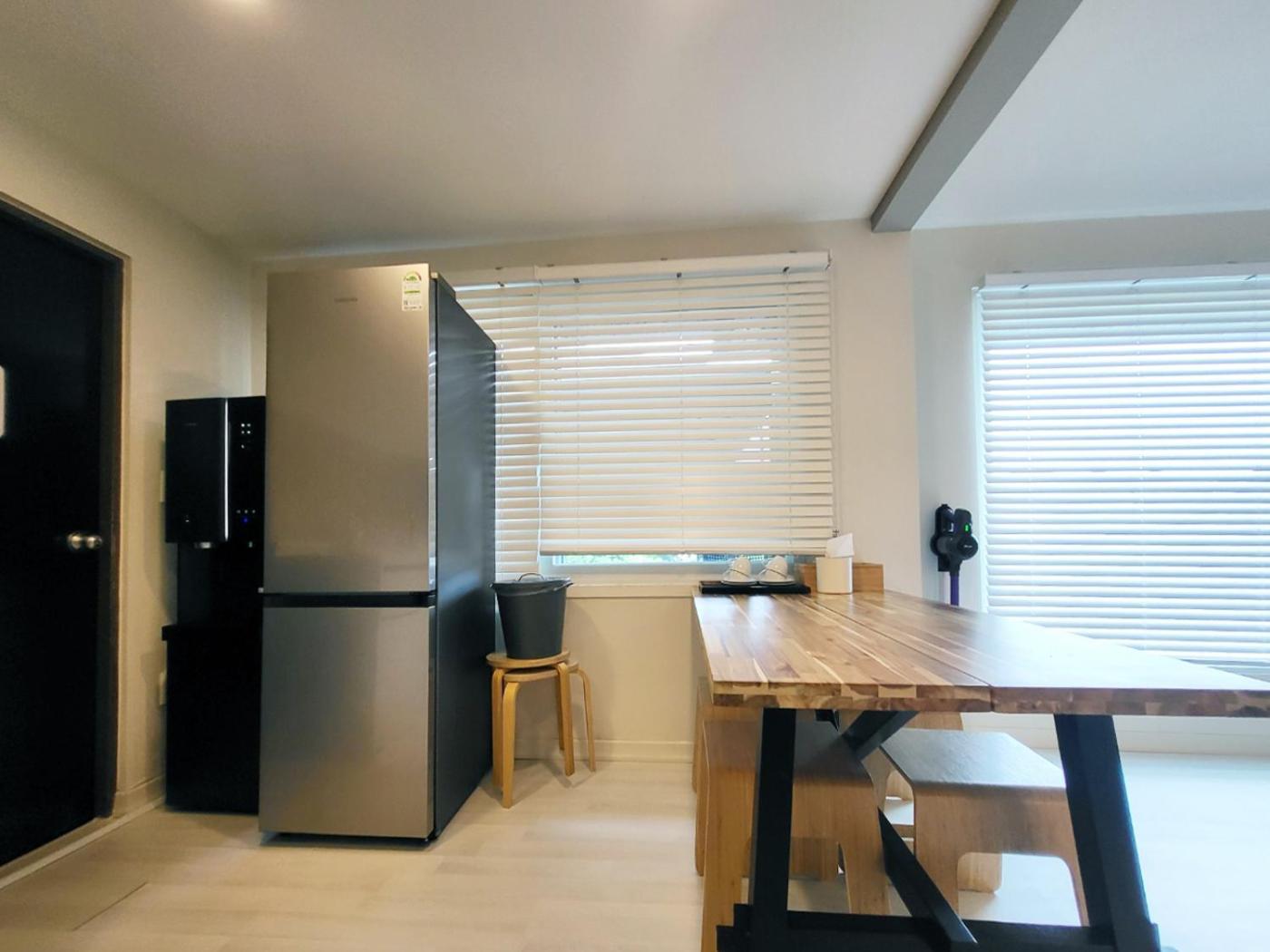 Penatess Pool Villa Chungju Exteriör bild