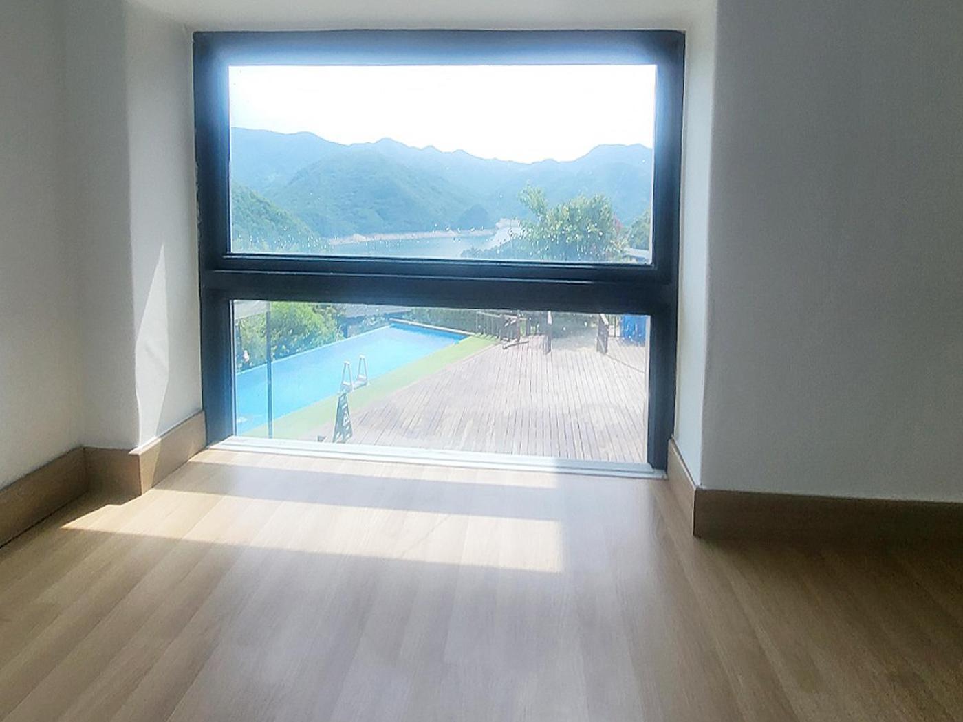 Penatess Pool Villa Chungju Exteriör bild