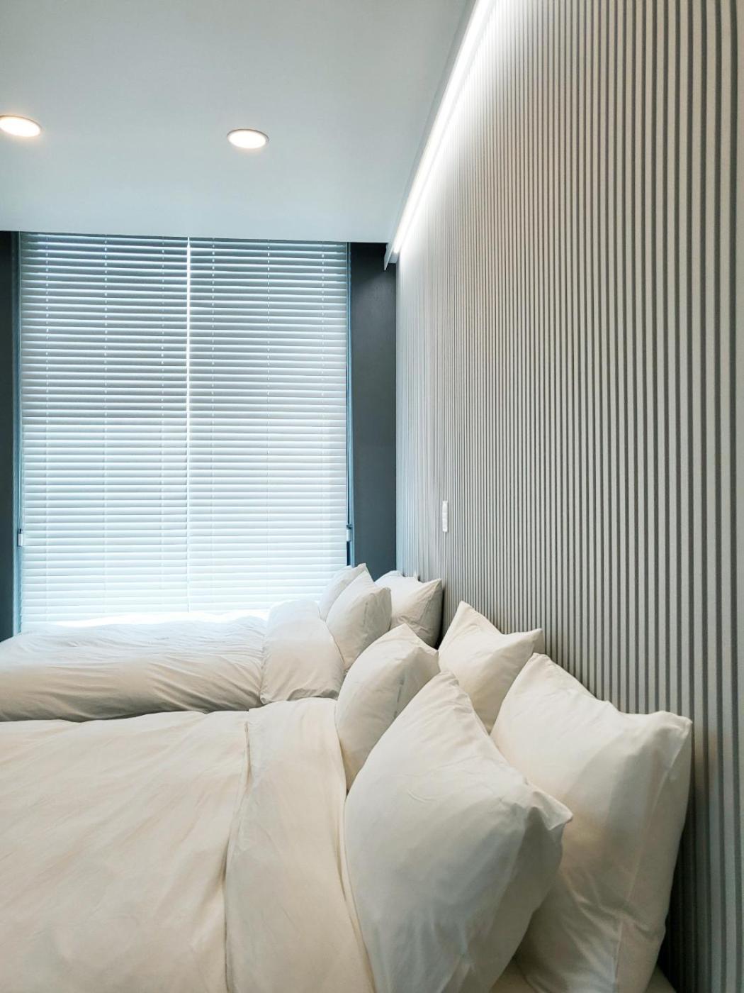 Penatess Pool Villa Chungju Exteriör bild