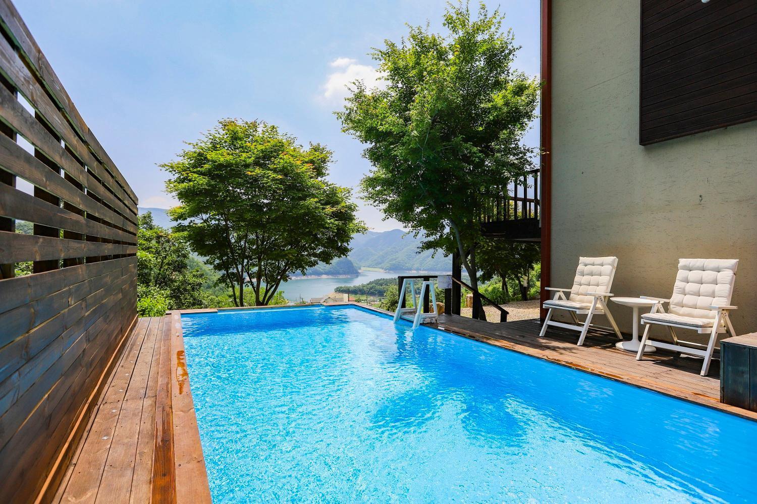 Penatess Pool Villa Chungju Exteriör bild